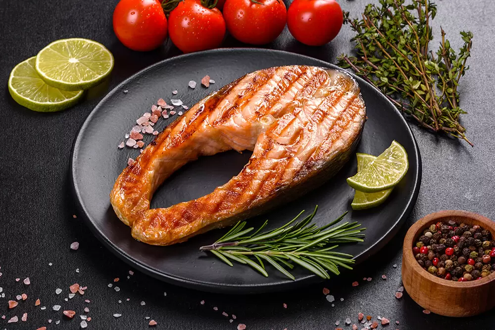 Как приготовить красную рыбу вкусно на сковороде: лучшие рецепты и советы
