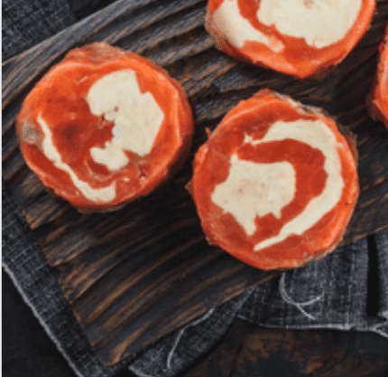 Рулеты из семги с сыром и вялеными томатами ~400гр., 1000 г