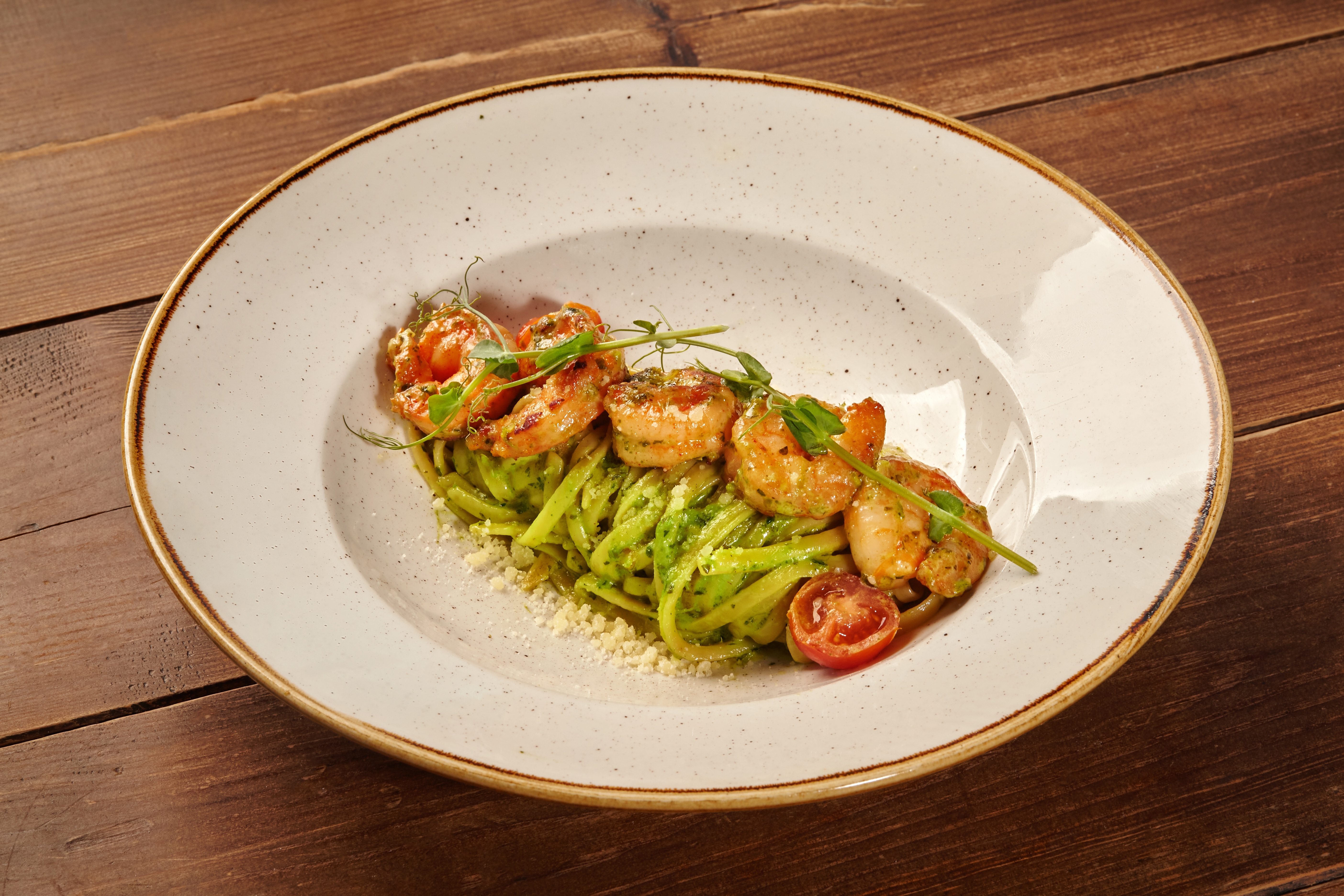 Паста в сливочном песто с креветками и горошком: пошаговый рецепт