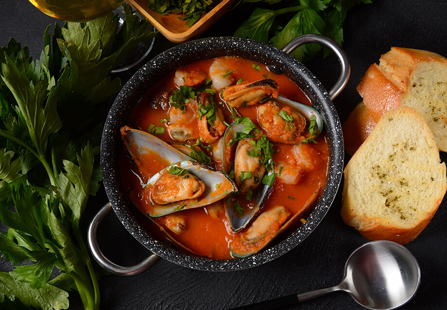 "Буйабес" - рецепт томатного супа с морепродуктами