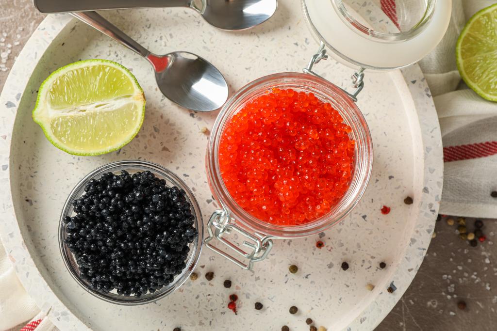 krasnaya-i-chernaya-ikra.jpg krasnaya-i-chernaya-ikra.jpg