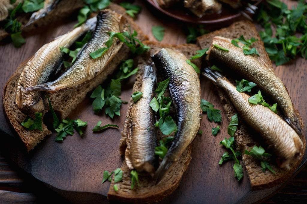 buterbrod-so-shprotami.jpg buterbrod-so-shprotami.jpg