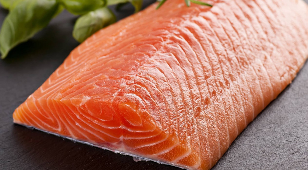 salmon_1-min.jpg