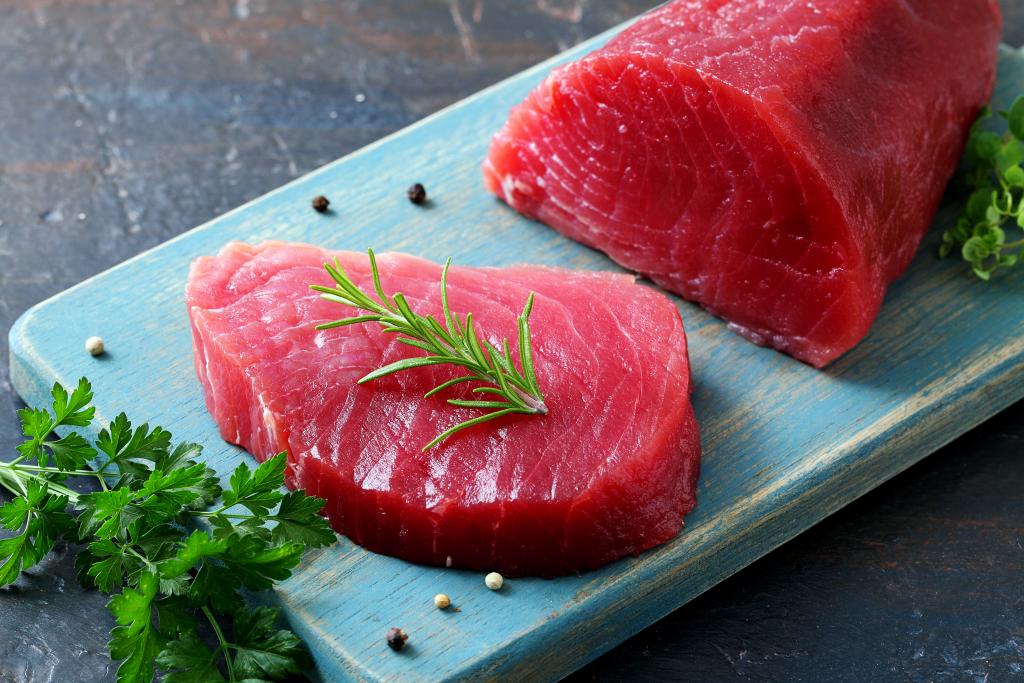 stejk-tunca.jpg stejk-tunca.jpg